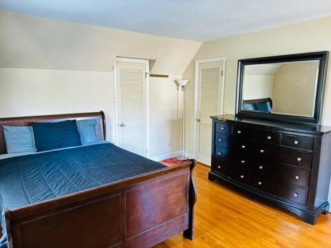 Villa In The Heart Of The Qc! Charlotte Exterior foto
